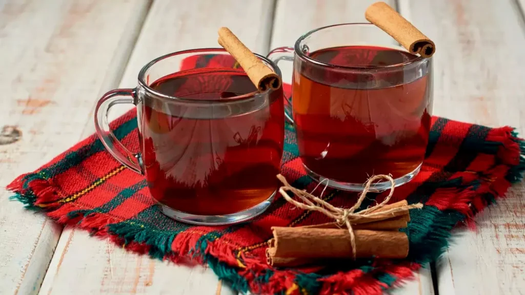 Say Goodbye to Winter Woes: 6 Reasons to Include Cinnamon Water in Your Diet